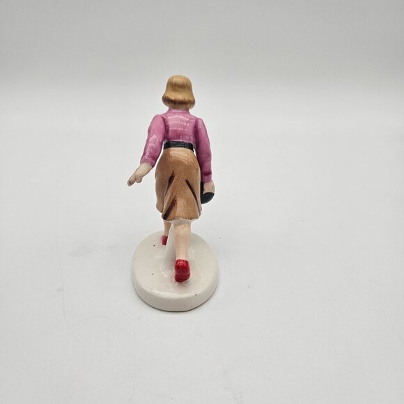 Vintage 1950s Woman Bowling Small 3.5" Figurine - Picture 3 of 6